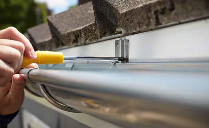What Are The Best Gutter Hangers?