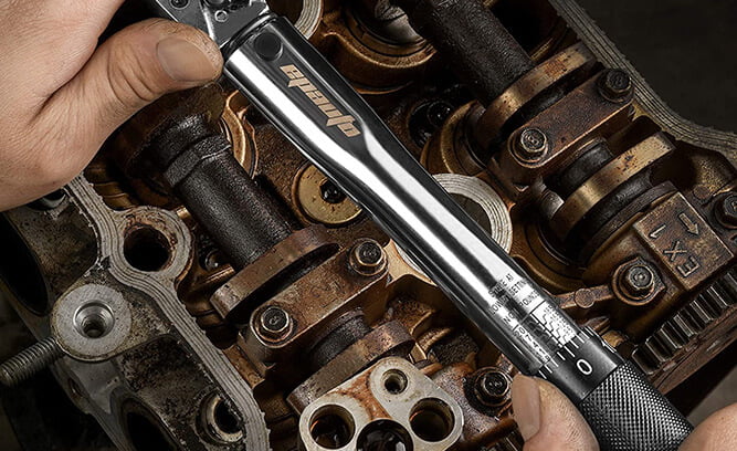 Best Inch Pound Torque Wrenches In 2021